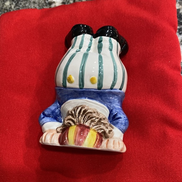 Disney Tweedle Dee & Tweedle Dum Salt & Pepper Shakers 1992 Great Condition 4” - Picture 3 of 9